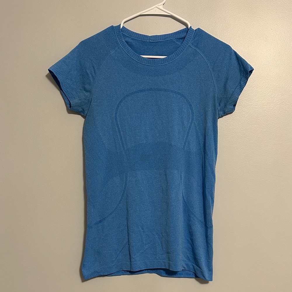 Lululemon swiftly tech Women's Blue Athletic Top